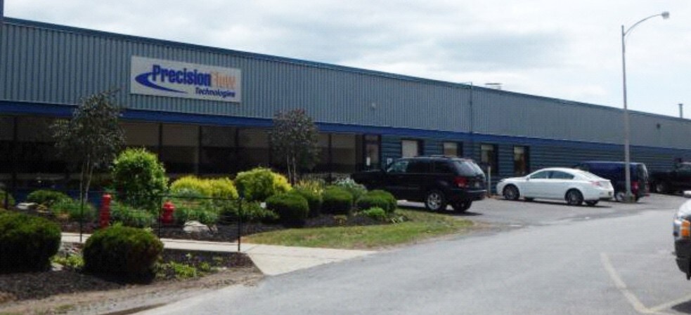 More Photos Of 1680-1698 Enterprise Dr, Kingston Manufacturing For Lease