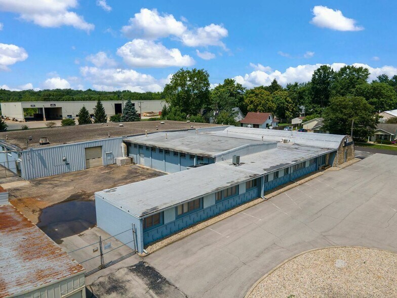 More Photos Of 1301 S 6th St, Noblesville Manufacturing For Sale
