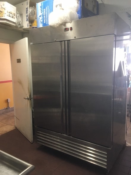 More Photos Of 11336 Bartlett Ave, Adelanto Storefront Retail Office For Lease