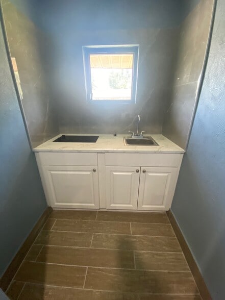 More Photos Of 3400 S US Highway 17/92, Casselberry Hotel For Sale