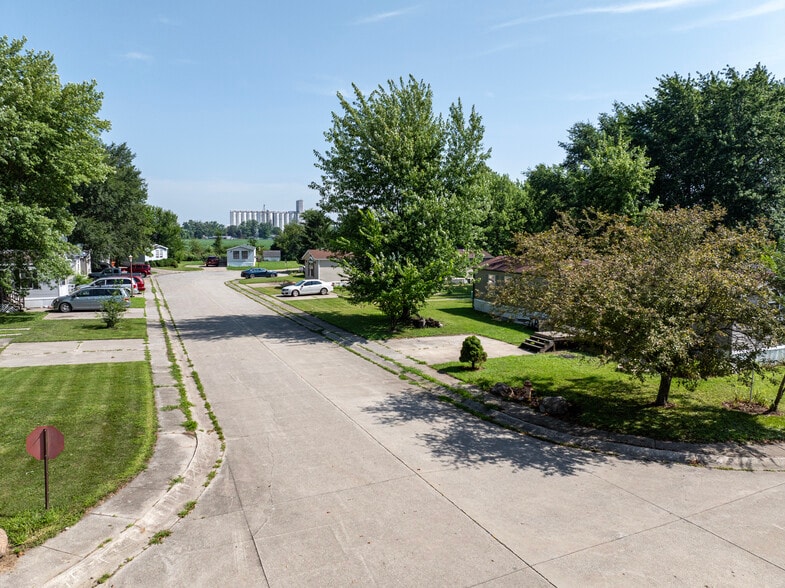 More Photos Of 5822 Natalie Dr, Remington Manufactured Housing Mobile Home Park For Sale