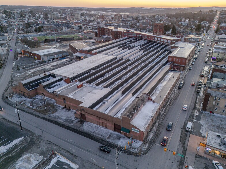 More Photos Of 100 E Diamond Ave, Hazleton Warehouse For Lease