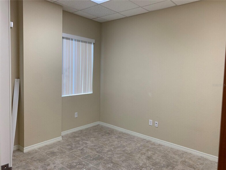 More Photos Of 25097 Olympia Ave, Punta Gorda Medical For Lease