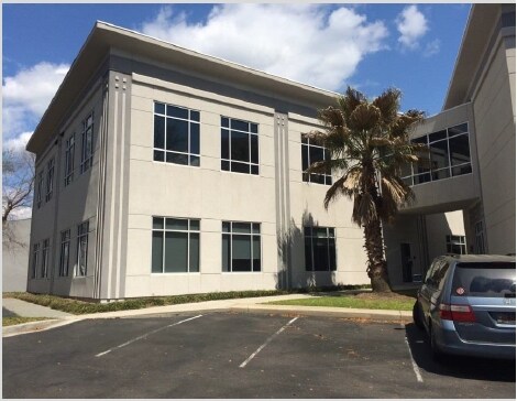 More Photos Of 952 Houston Northcutt Blvd, Mount Pleasant Unknown For Lease