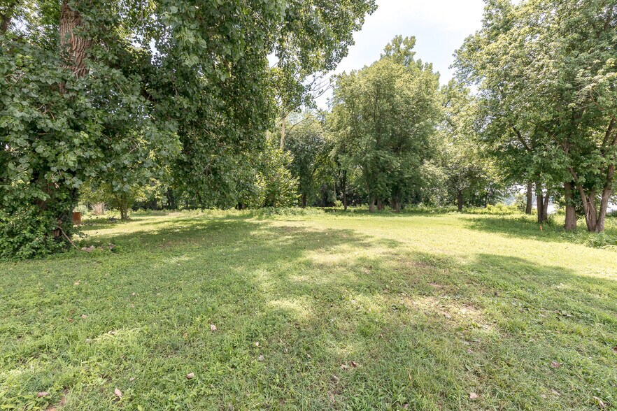 More Photos Of 5209 River Rd, Louisville Land For Sale