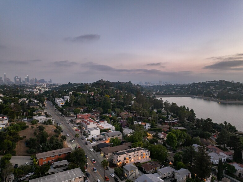 More Photos Of 2305 Glendale Blvd, Los Angeles Apartments For Sale