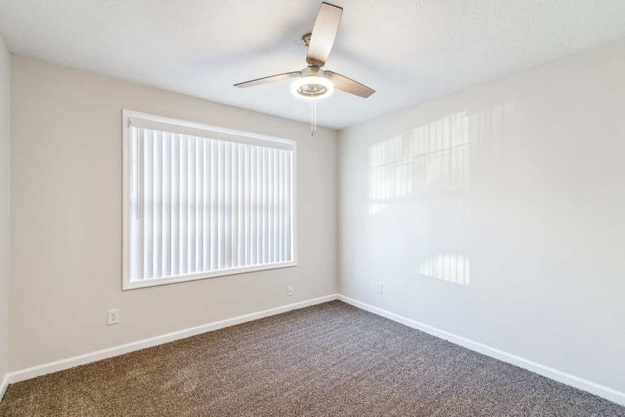 More Photos Of 117 Cedarwood Dr, Lebanon Apartments For Sale