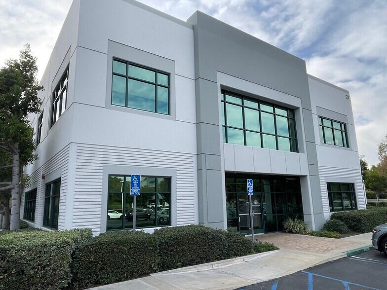 Primary Photo Of 27 Orchard Rd, Lake Forest Office For Sale