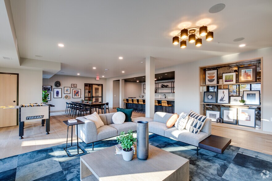 More Photos Of 427 N Snelling Ave, Saint Paul Apartments For Lease