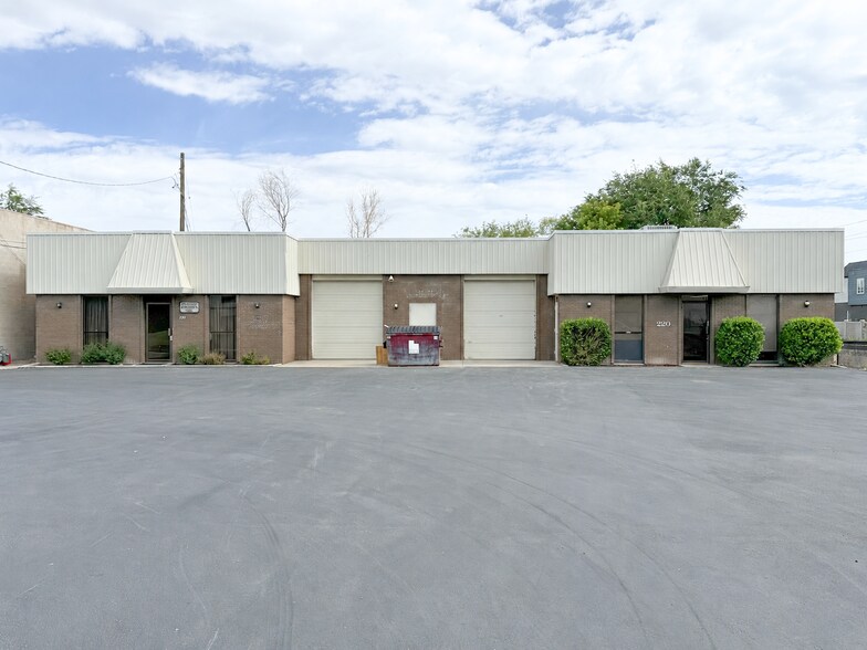 Primary Photo Of 220 W 2950 S, Salt Lake City Light Manufacturing For Lease
