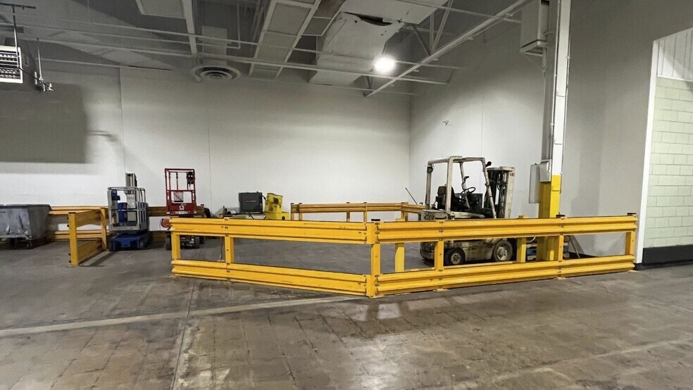 More Photos Of 7725 W Reno Ave, Oklahoma City Office For Lease