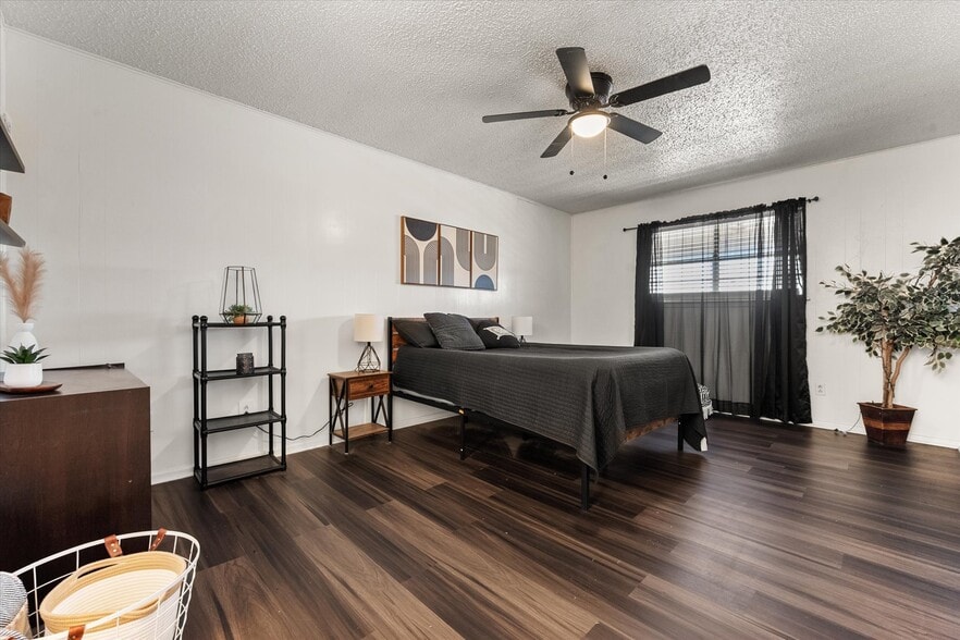 More Photos Of 306 Toledo Ave, Lubbock Apartments For Sale