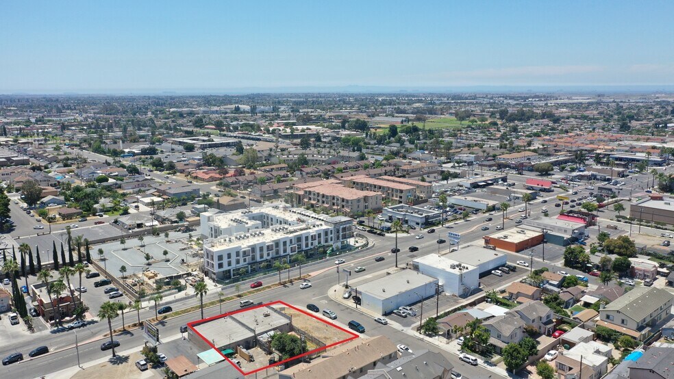 More Photos Of 7165-7177 Westminster Blvd, Westminster Storefront For Sale