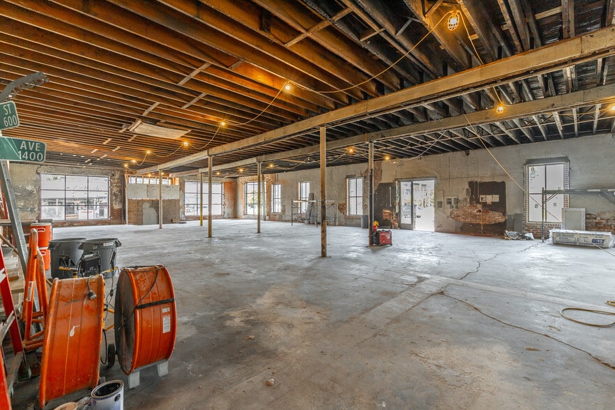 More Photos Of 615 E Main St, Chattanooga General Retail For Lease