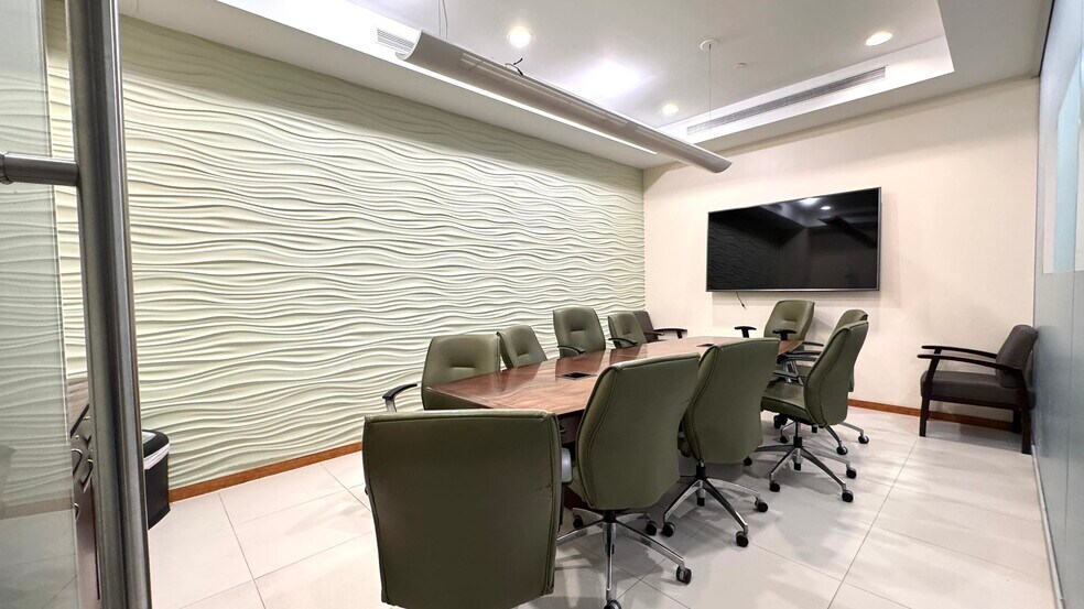 More Photos Of 13620 38th Ave, Flushing Office For Sale