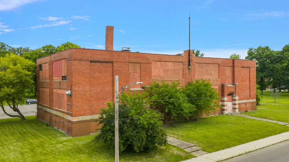 More Photos Of 8411 E Forest Ave, Detroit Schools For Sale
