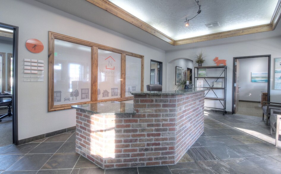 More Photos Of 971 E Winding Creek Dr, Eagle Office For Lease