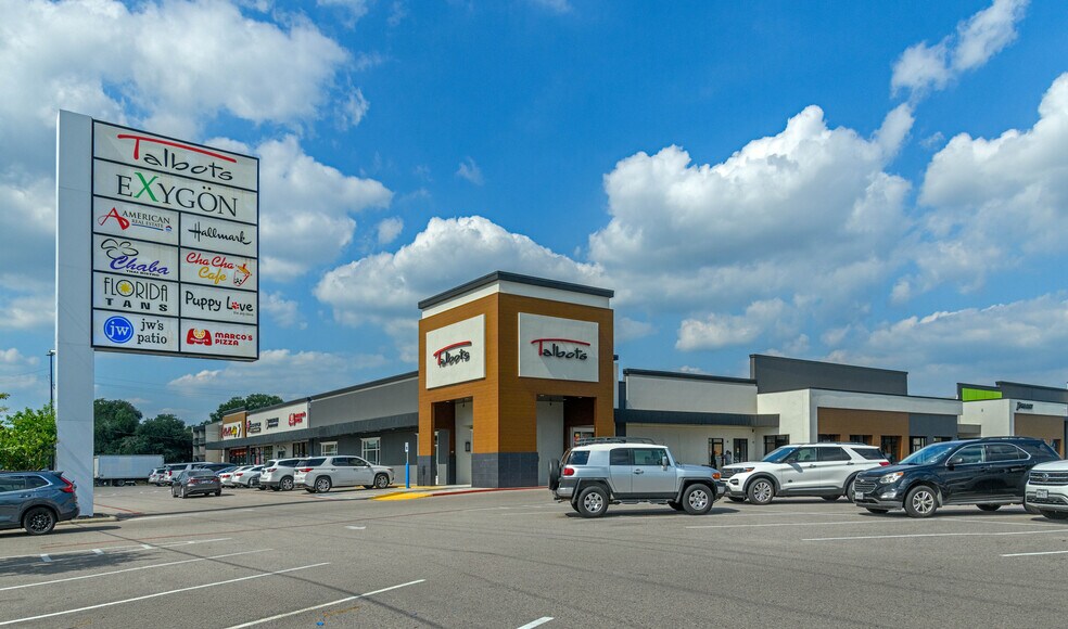 More Photos Of 6420-6474 Phelan Blvd, Beaumont General Retail For Sale