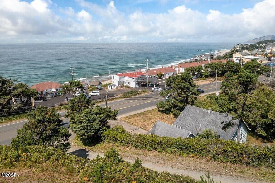 More Photos Of 501-502 SE 39th St, Lincoln City Land For Sale