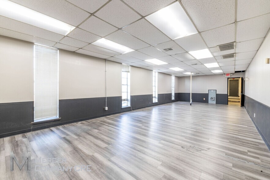 More Photos Of 6501 S I 35 Service Rd, Oklahoma City Warehouse For Lease