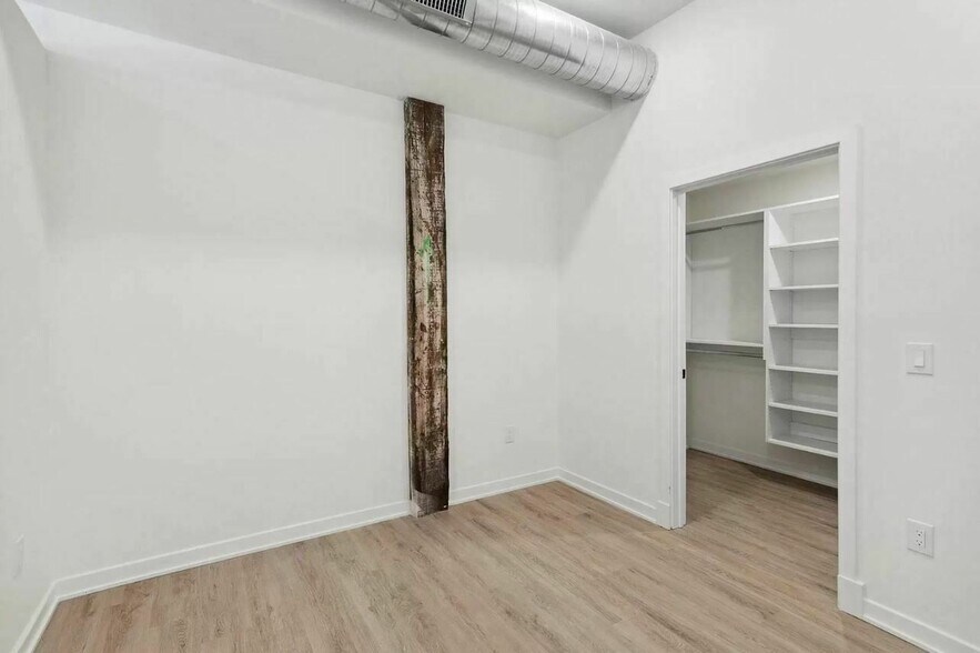 More Photos Of 500 N 13th St, Philadelphia Multifamily For Sale