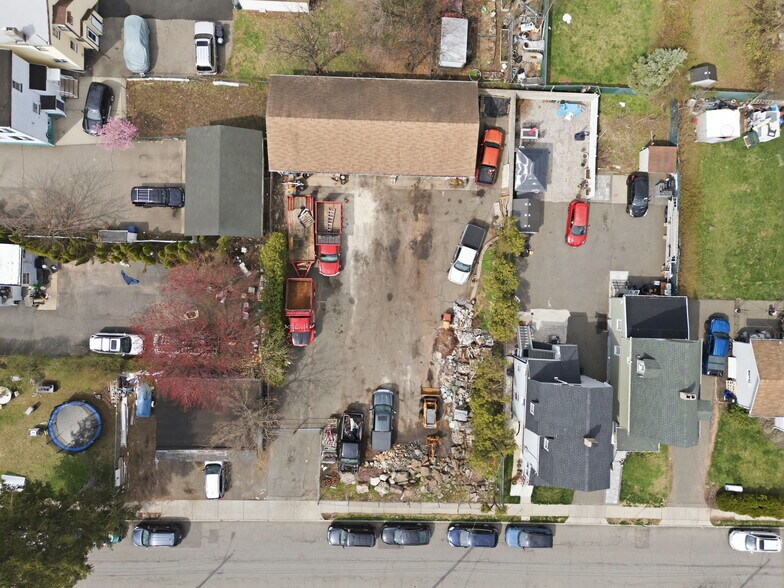 More Photos Of 435-437 Burnside St, Orange Specialty For Sale