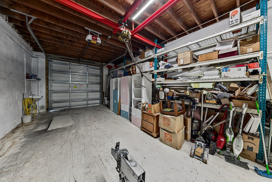 More Photos Of 30 SW 5th Ct, Pompano Beach Flex For Sale