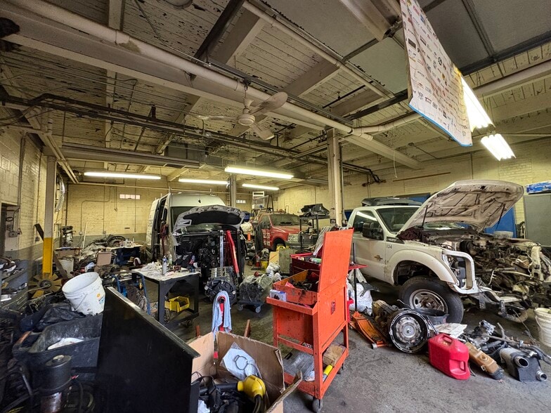 More Photos Of 28 Cordier St, Irvington Warehouse For Sale