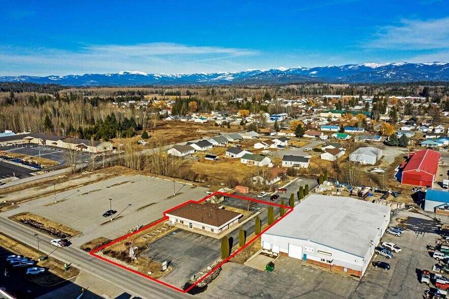 More Photos Of 137 McGhee Rd, Sandpoint Storefront Retail Office For Sale