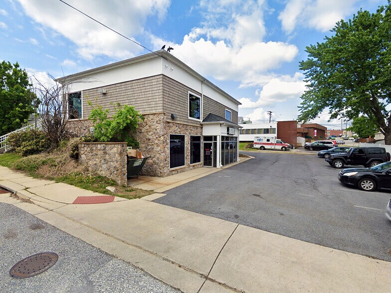 More Photos Of 9501 Harford Rd, Parkville Freestanding For Lease