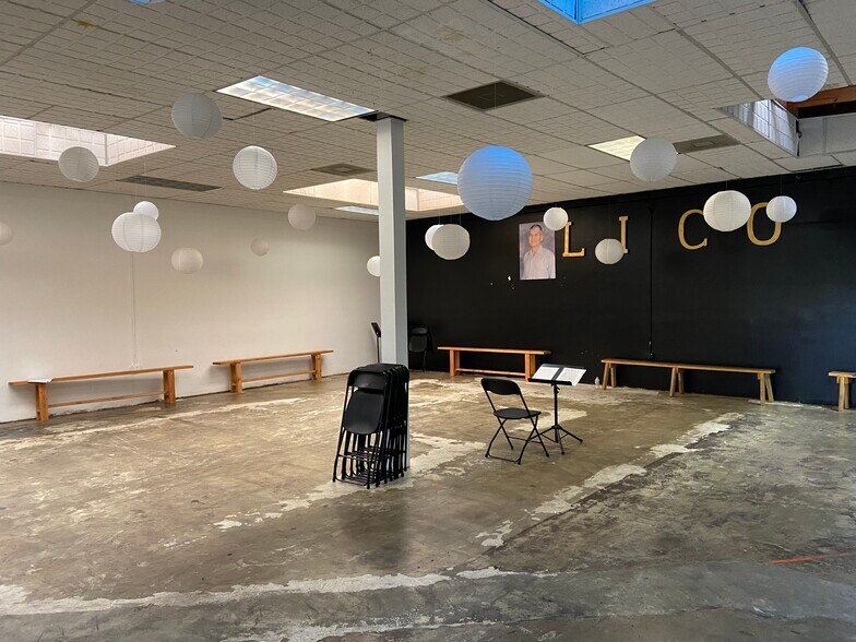 More Photos Of 2240 W Washington Blvd, Los Angeles Storefront For Lease