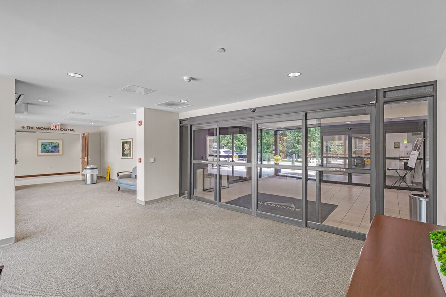 More Photos Of 7601 Forest Ave, Richmond Medical For Lease