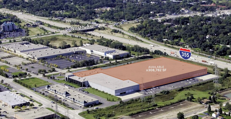 More Photos Of 880 S Rohlwing Rd, Addison Distribution For Lease