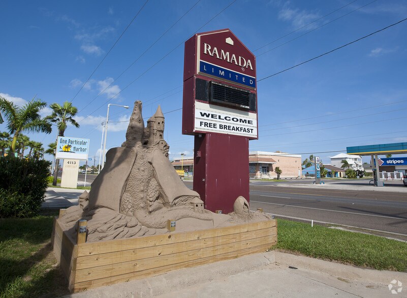 More Photos Of 4109 Padre Blvd, South Padre Island Hotel For Sale