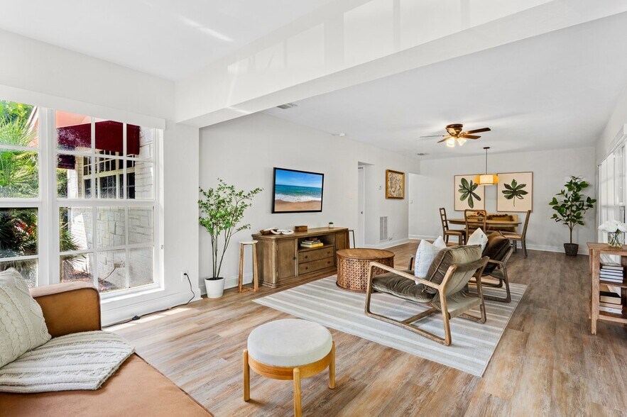 More Photos Of 615-617 NE 9th Ave, Fort Lauderdale Apartments For Sale