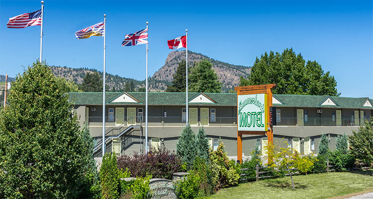 Primary Photo Of 2107 Tait St, Summerland Hotel For Sale