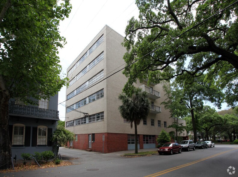 More Photos Of 422 Habersham St, Savannah Office For Sale