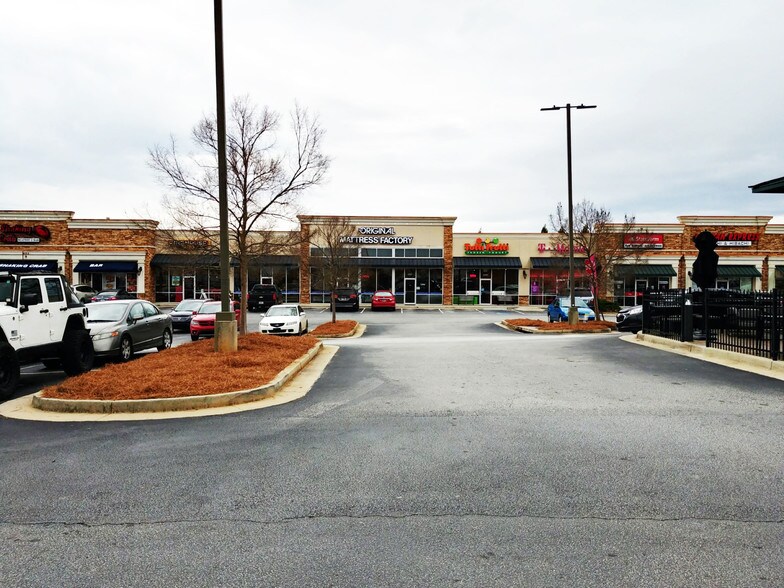 More Photos Of 1479 Highway 20 W, McDonough Unknown For Lease