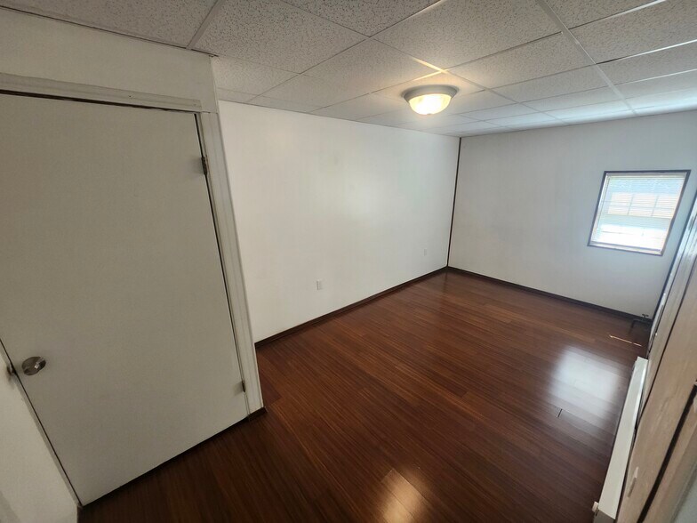 More Photos Of 147 Georgetown Rd, Beaver Falls Apartments For Sale