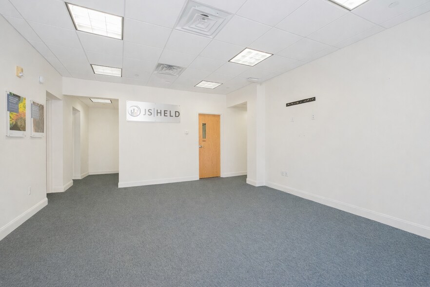 More Photos Of 61 Monmouth St, Red Bank Office For Lease