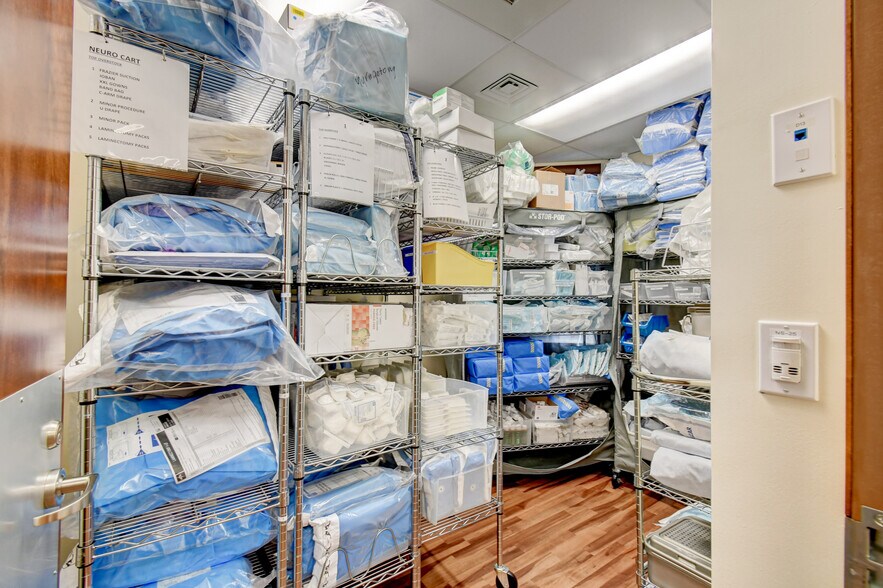 More Photos Of 2314 Seacrest Blvd, Boynton Beach Medical For Lease