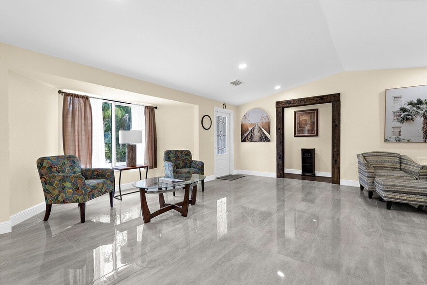 More Photos Of 22226 Sr 64, Bradenton Specialty For Sale