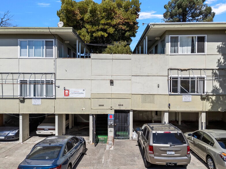 More Photos Of 2505-2525 10th Ave, Oakland Apartments For Sale