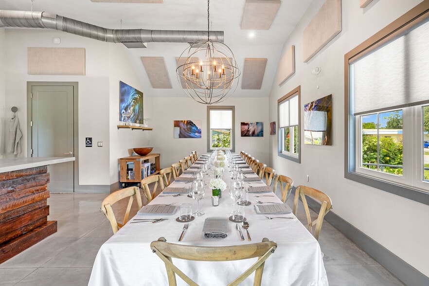 More Photos Of 1766 14th Ave, Vero Beach Restaurant For Sale