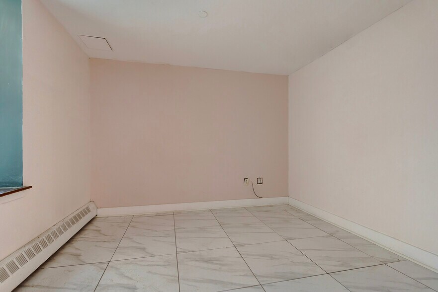 More Photos Of 464 Bushwick Ave, Brooklyn Apartments For Lease