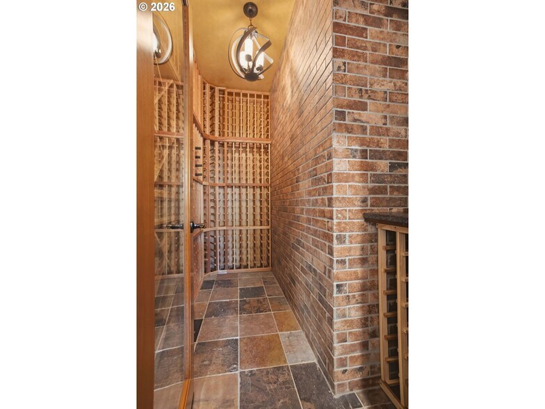 More Photos Of 49164 McKenzie Hwy, Vida Lodge Meeting Hall For Sale