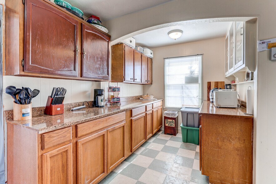 More Photos Of 75 N Market St, Keenesburg Storefront For Sale
