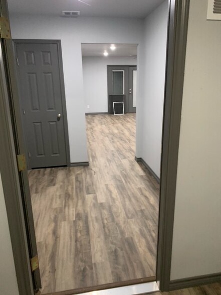 More Photos Of 6176 FM 725, New Braunfels Warehouse For Lease