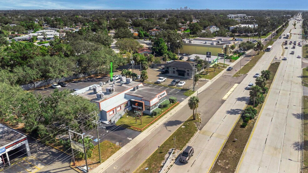 More Photos Of 2901 Tyrone Blvd, Saint Petersburg Restaurant For Sale