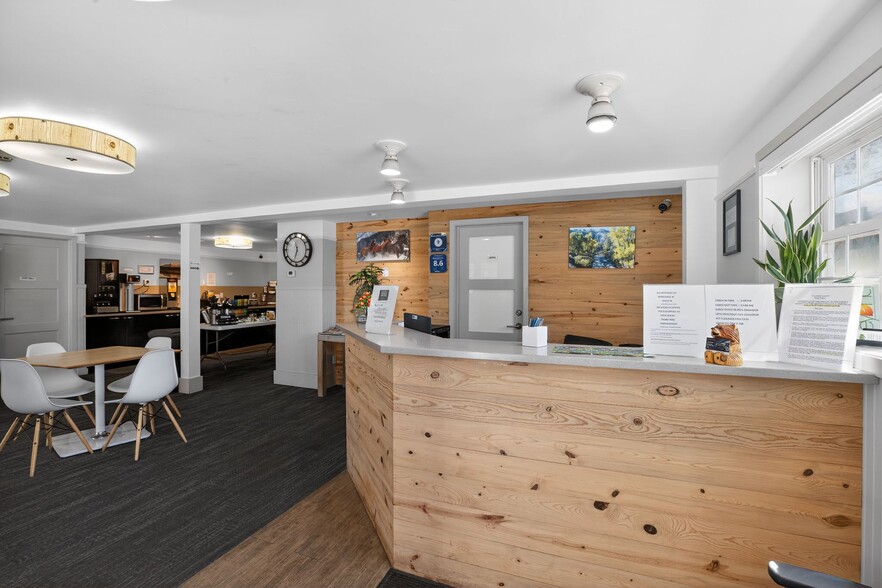 More Photos Of 220 Midland Ave, Basalt Hotel For Sale